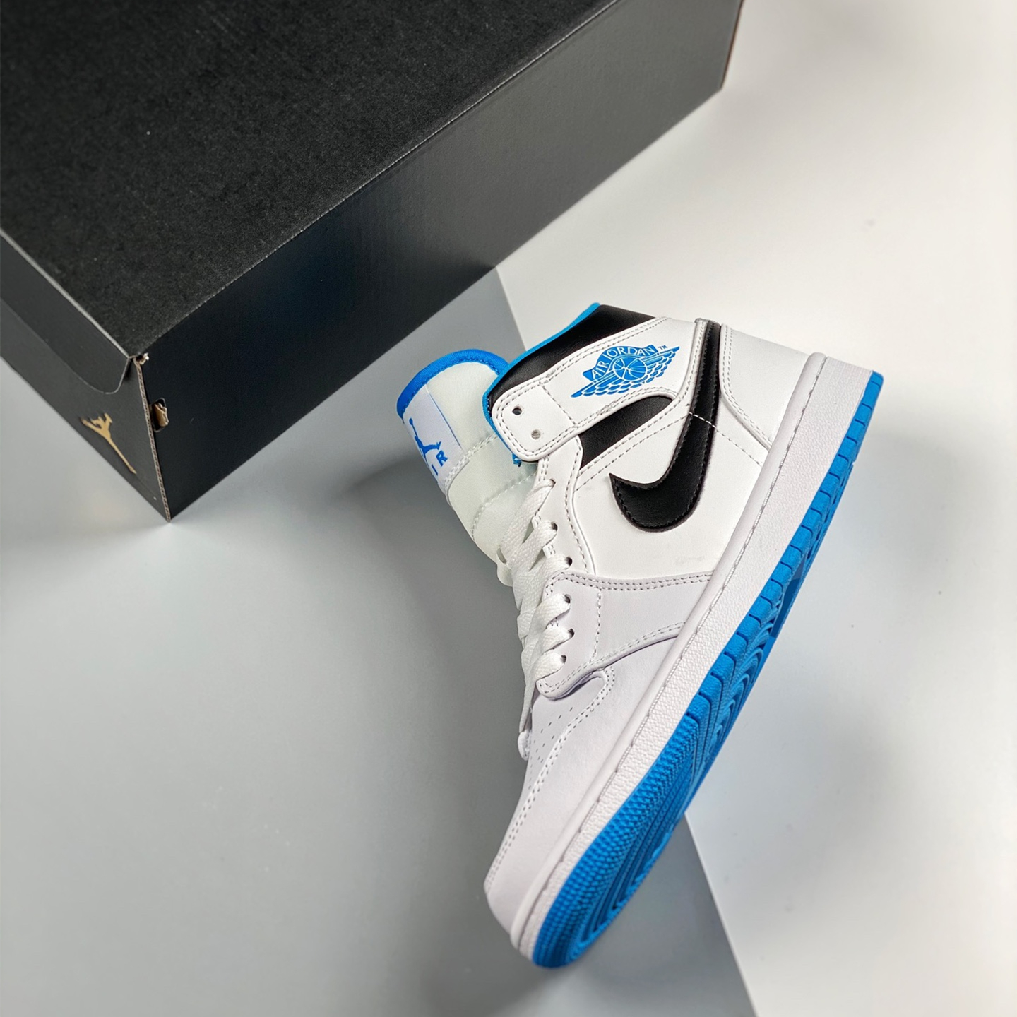 Air Jordan 1 Mid Leisure Board Shoes EU36-EU47.5/ US4-US13