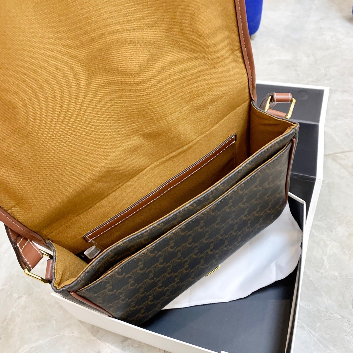 Folco Bags Size:28*20cm