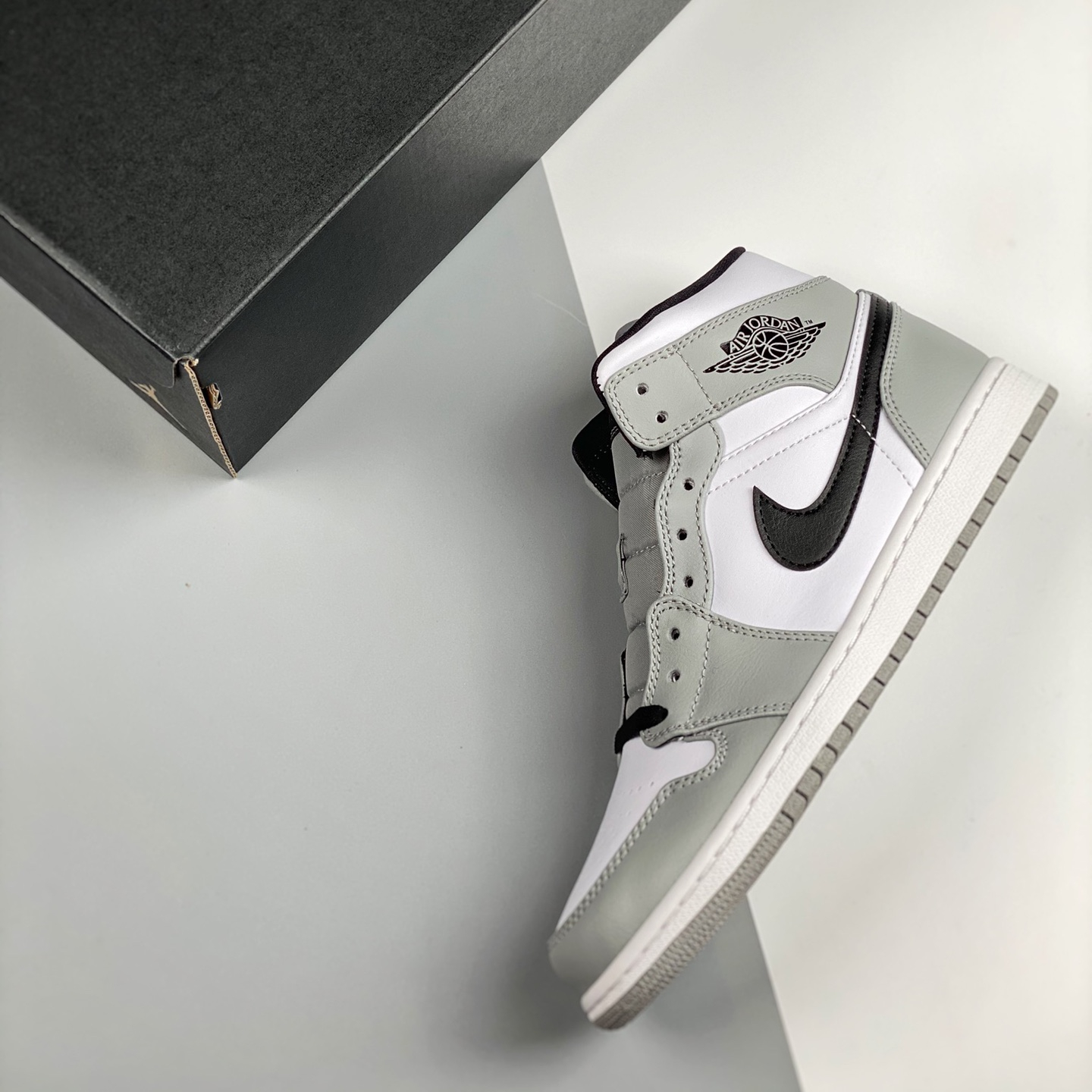 Air Jordan 1 Mid Leisure Board Shoes EU36-EU47.5/ US4-US13