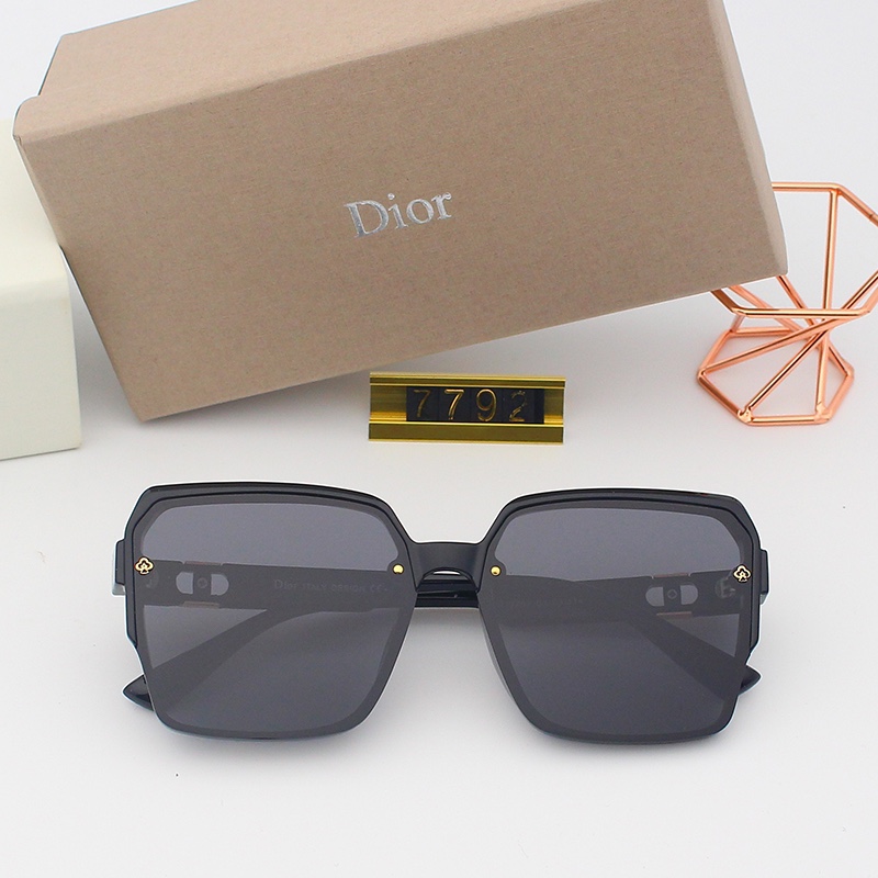 Men's Or Women's Sunglasses 5 Colors