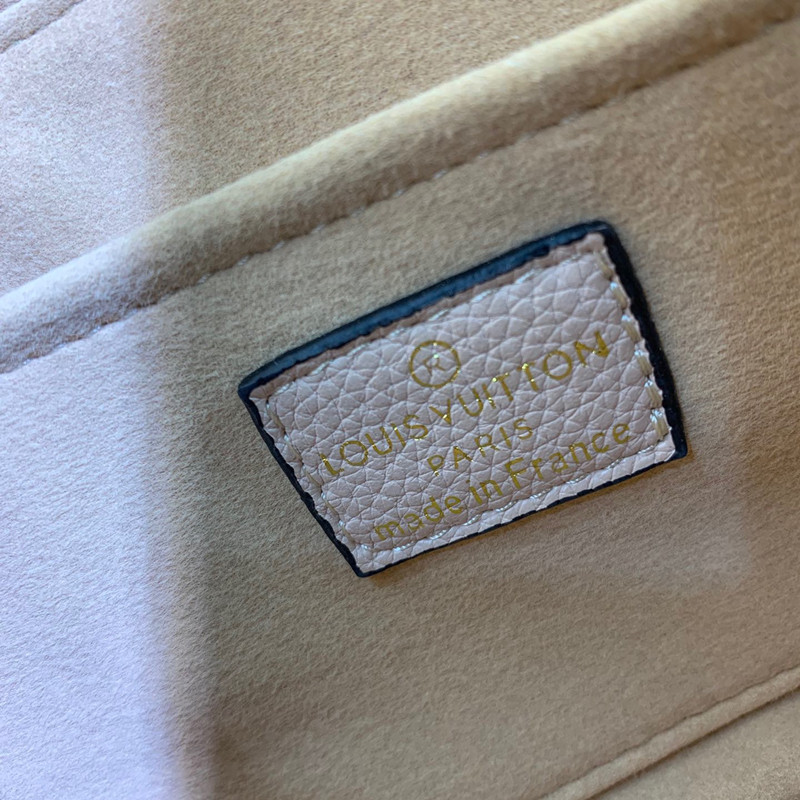 Lockme Tender Bag Taupe Size 19*13*8cm