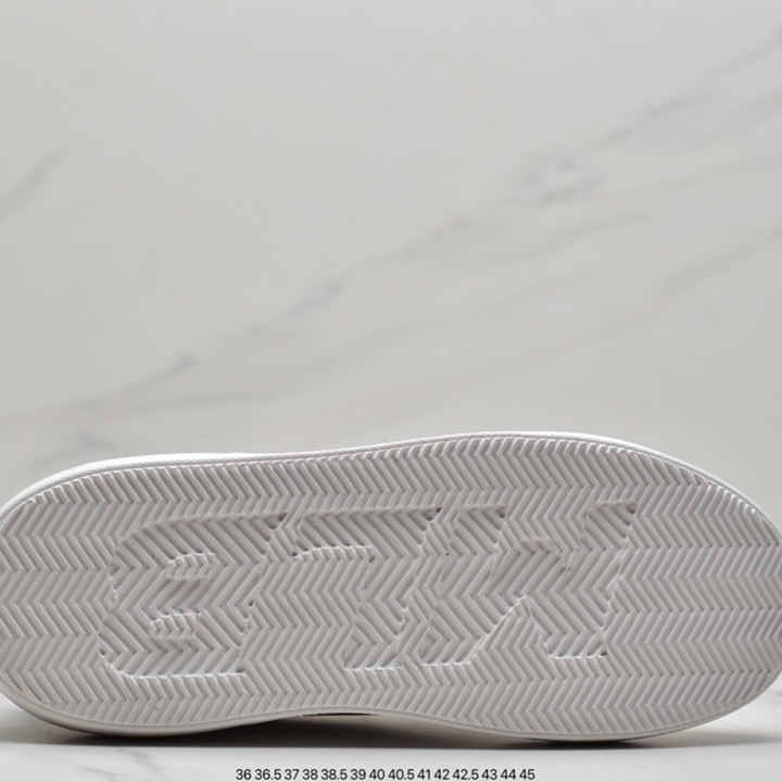 Sports casual board shoes