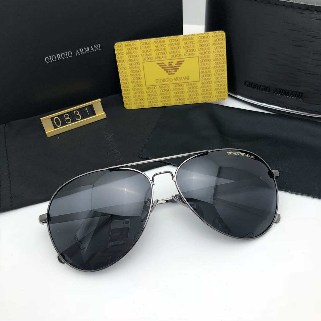 Classic Men's And Women's Sunglasses 5 Colors