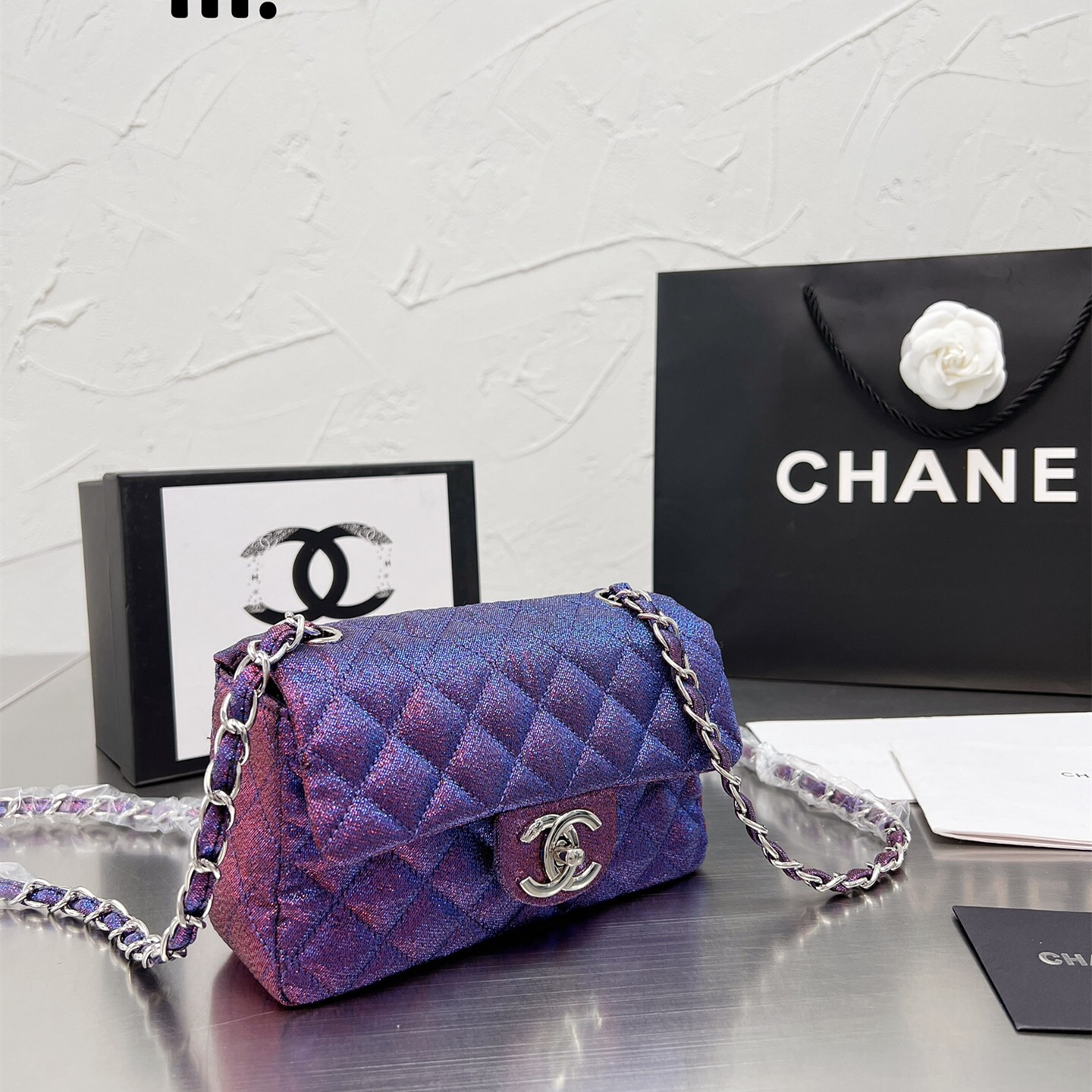 Crossbady Bags Size:20cm