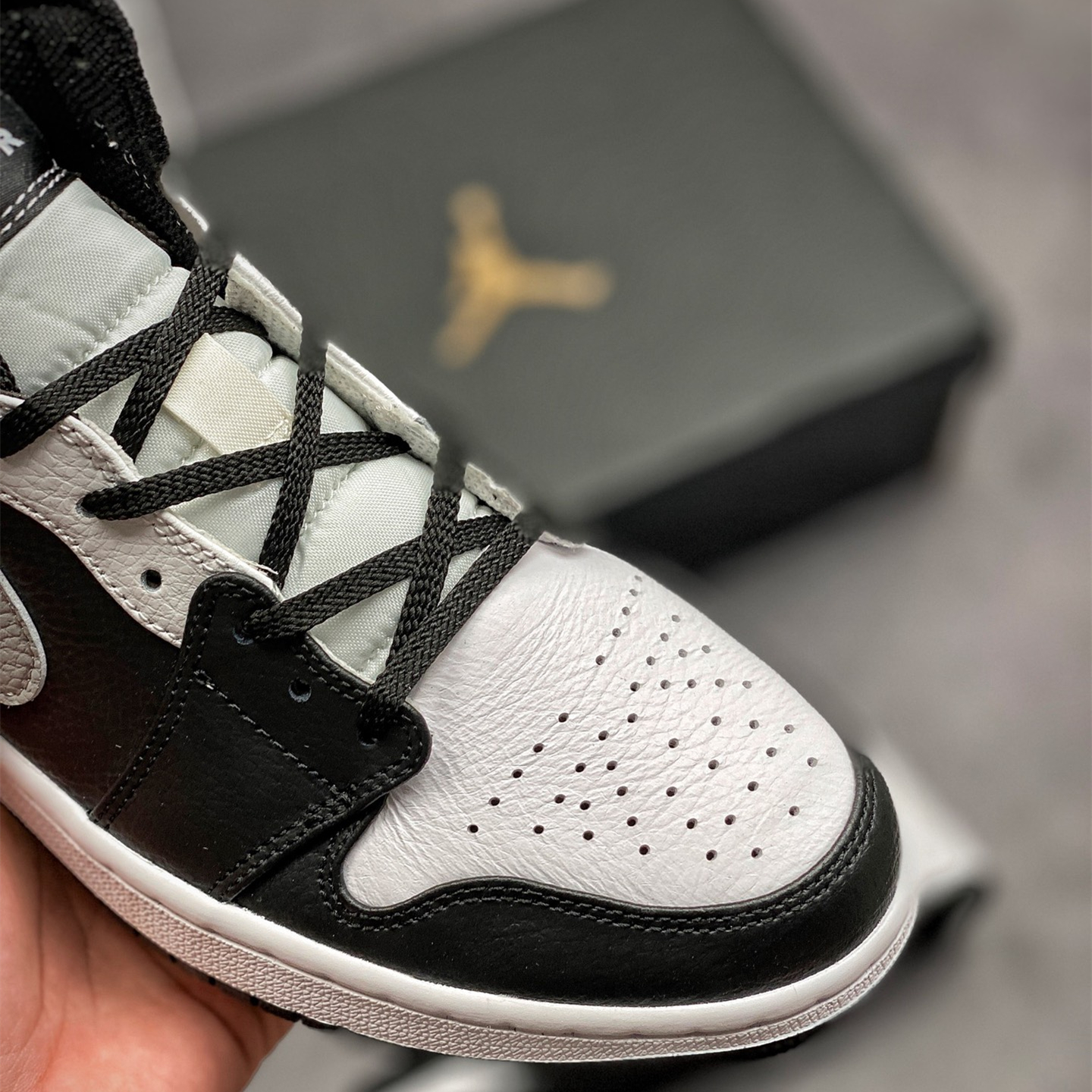 Air Jordan 1 Mid Leisure Board Shoes EU36-EU47.5/ US4-US13