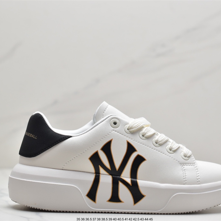 Sports casual board shoes