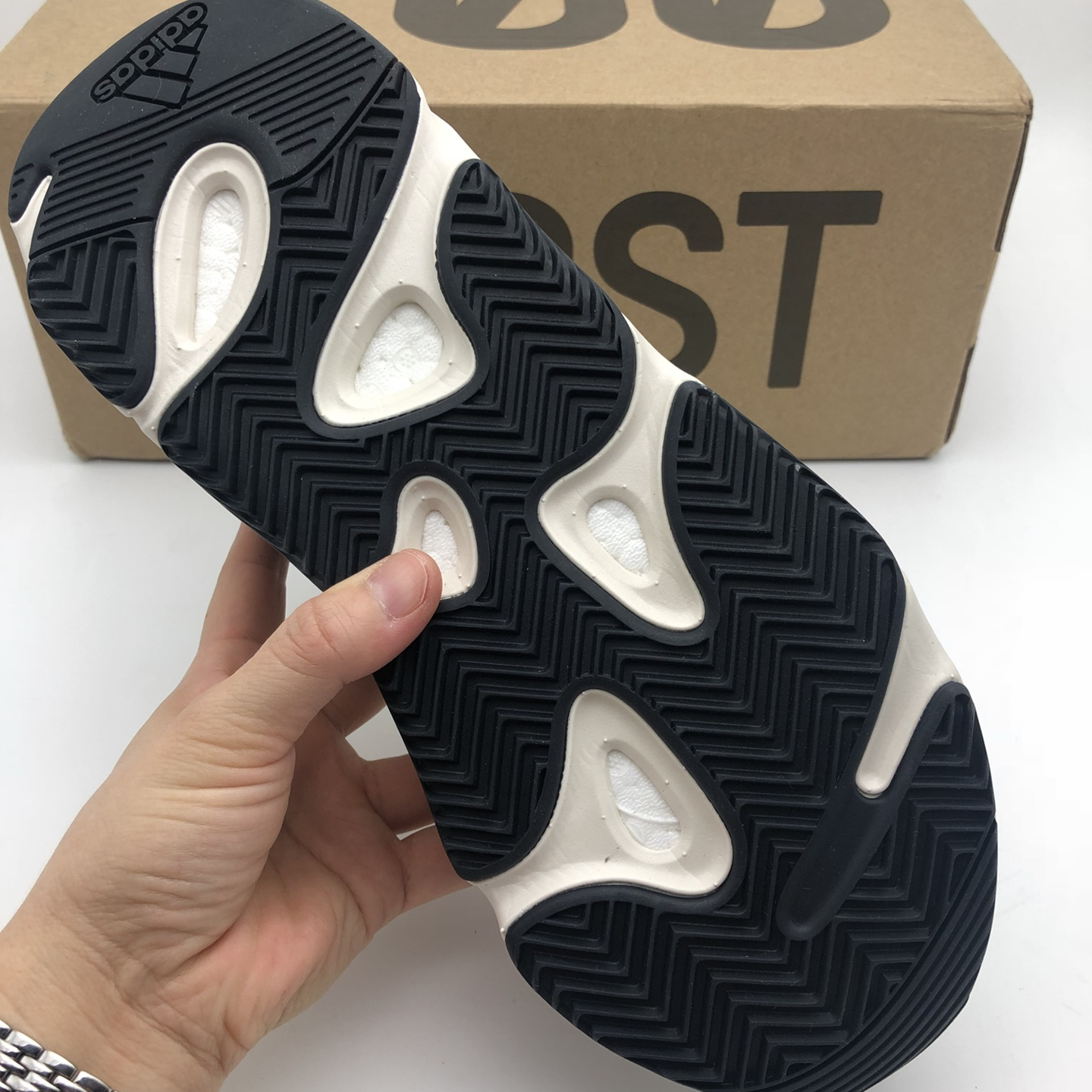 Yeezy Boost 700V1 Reflective Running Shoes 3M EU36-EU47 / US3.5-US12