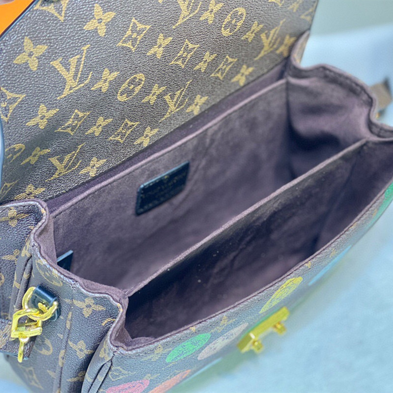 Pochette Métis Letter Carrier's Bag Women‘s Crossbody Bag Size 25*19*7 cm