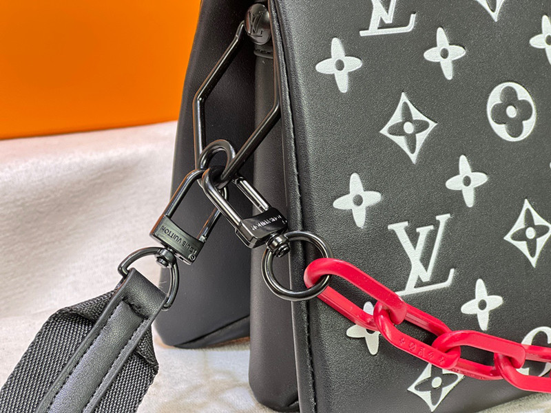 Coussin Small Bag Black&White Size 26*20*12cm