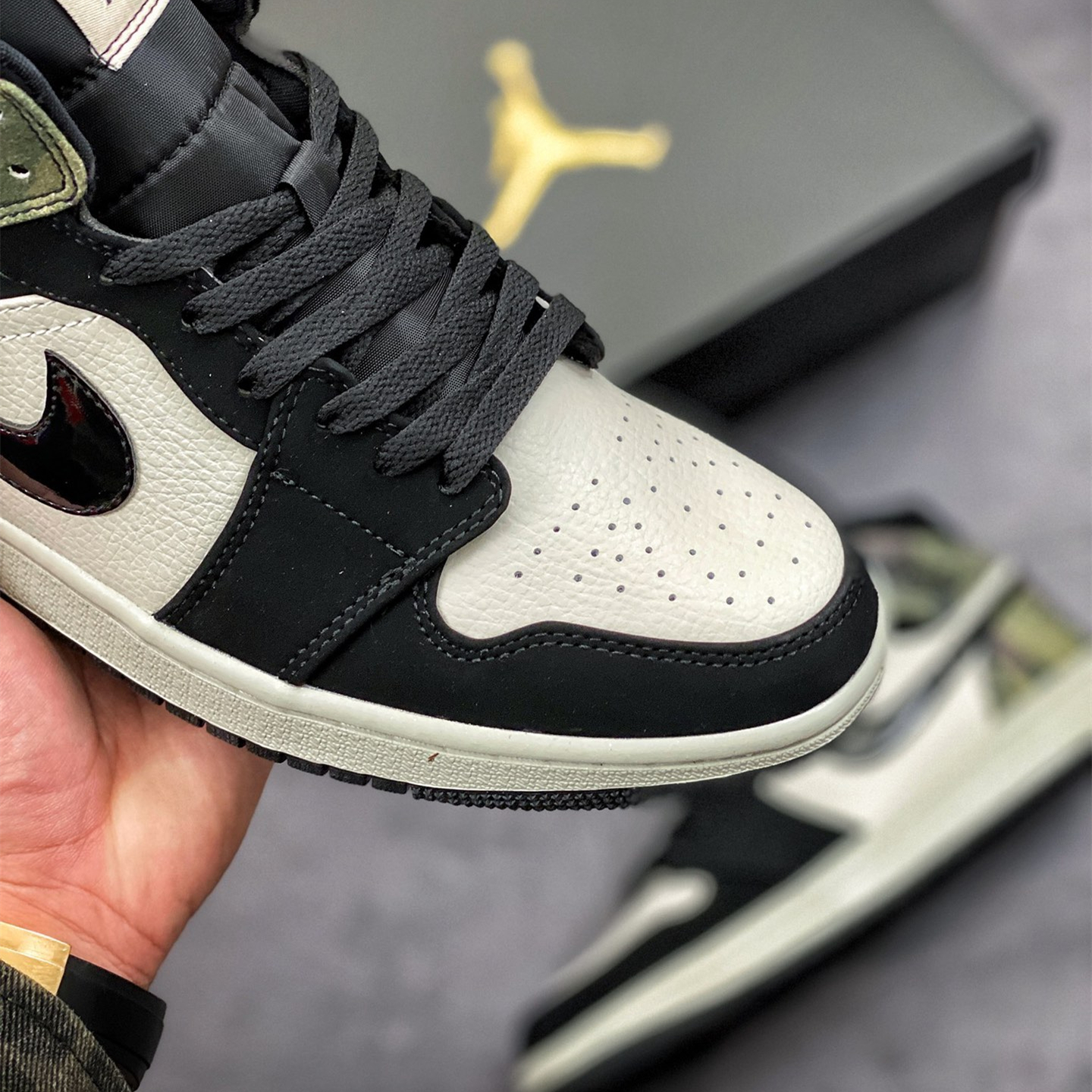 Air Jordan 1 Mid Leisure Board Shoes EU36-EU47.5/ US4-US13