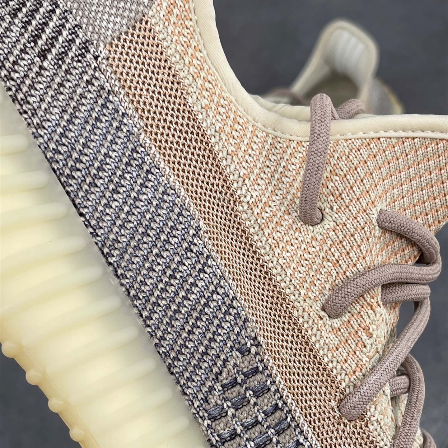 Yeezy Boost 350v2 EU36-EU48 /US4- US13