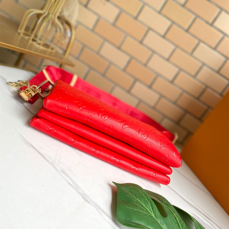 Coussin Small Bag Red Size 26*20*12cm