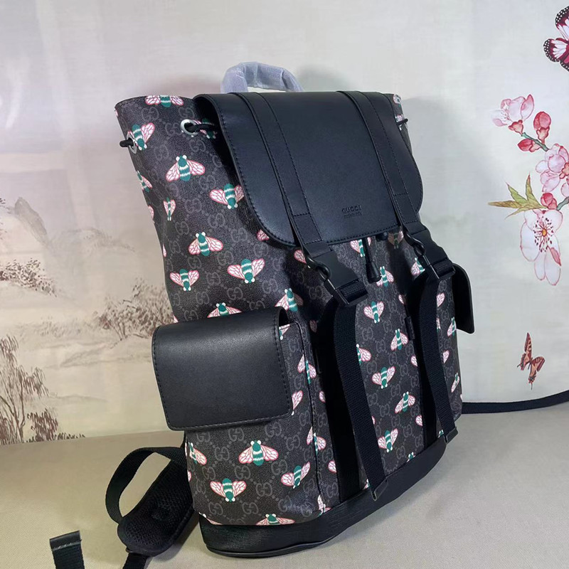 Men's Backpack  Size 34*46*15 cm