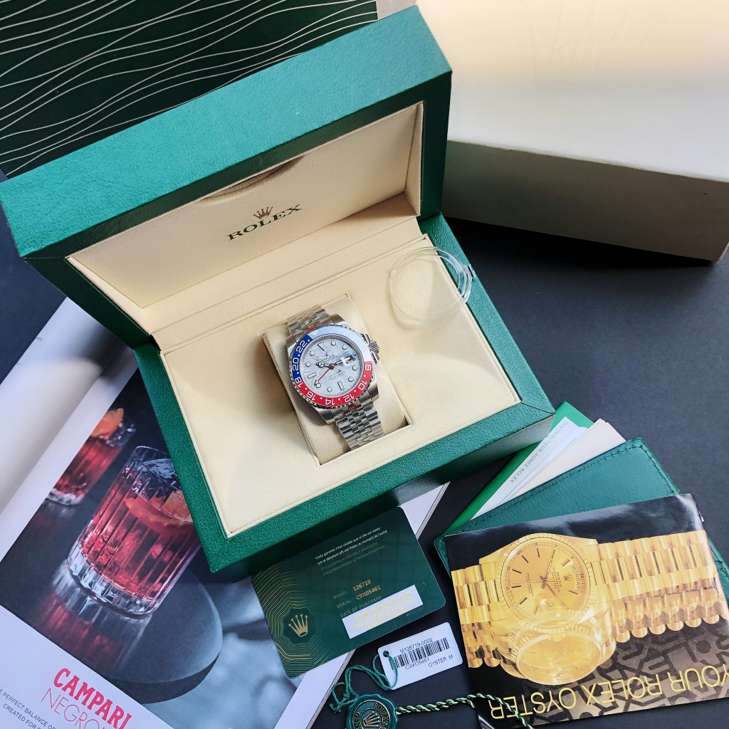 316 Stainless Steel Case With Scratch-resistant Sapphire Crystal