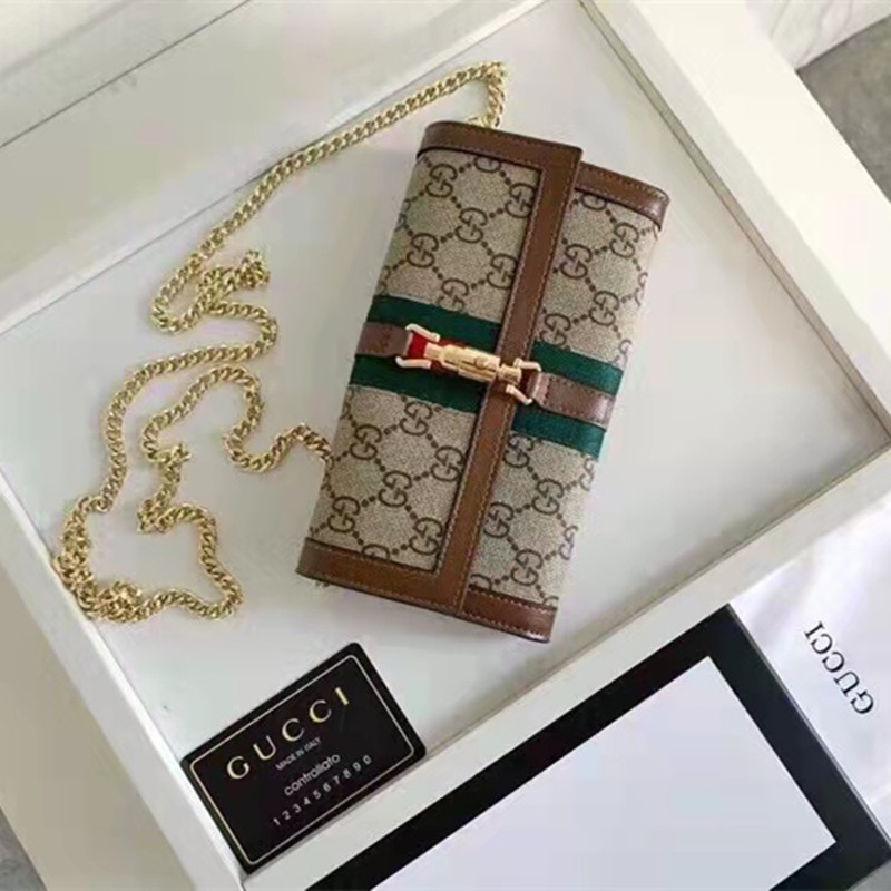 Wallet Size Cross Body Bag Size 19*10.5*3.5cm