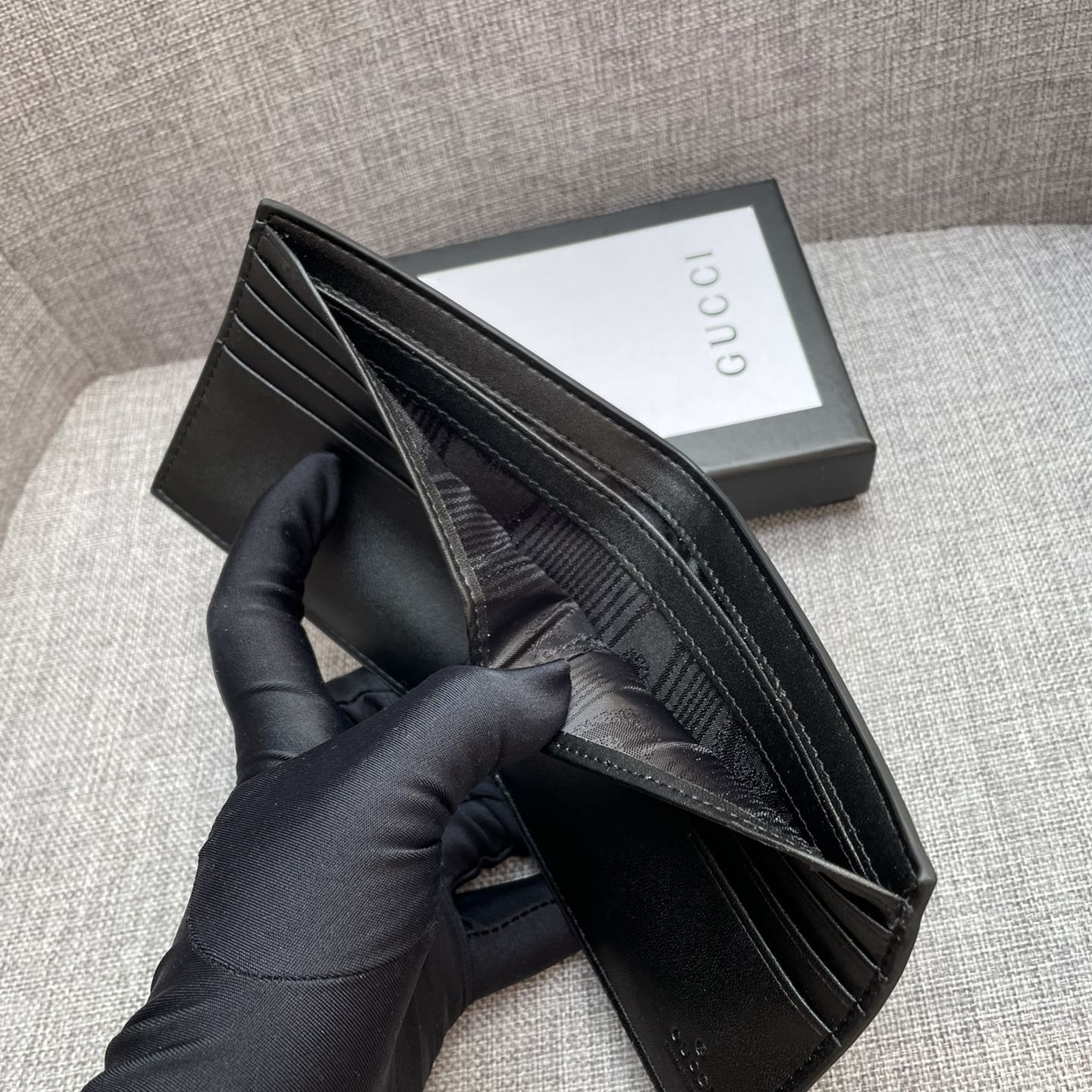 Wallets 2 colors SIZE:11*10*1.5CM