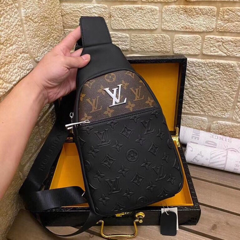 Men's Chest Bag With Headphone Jack Size 32*18*8cm