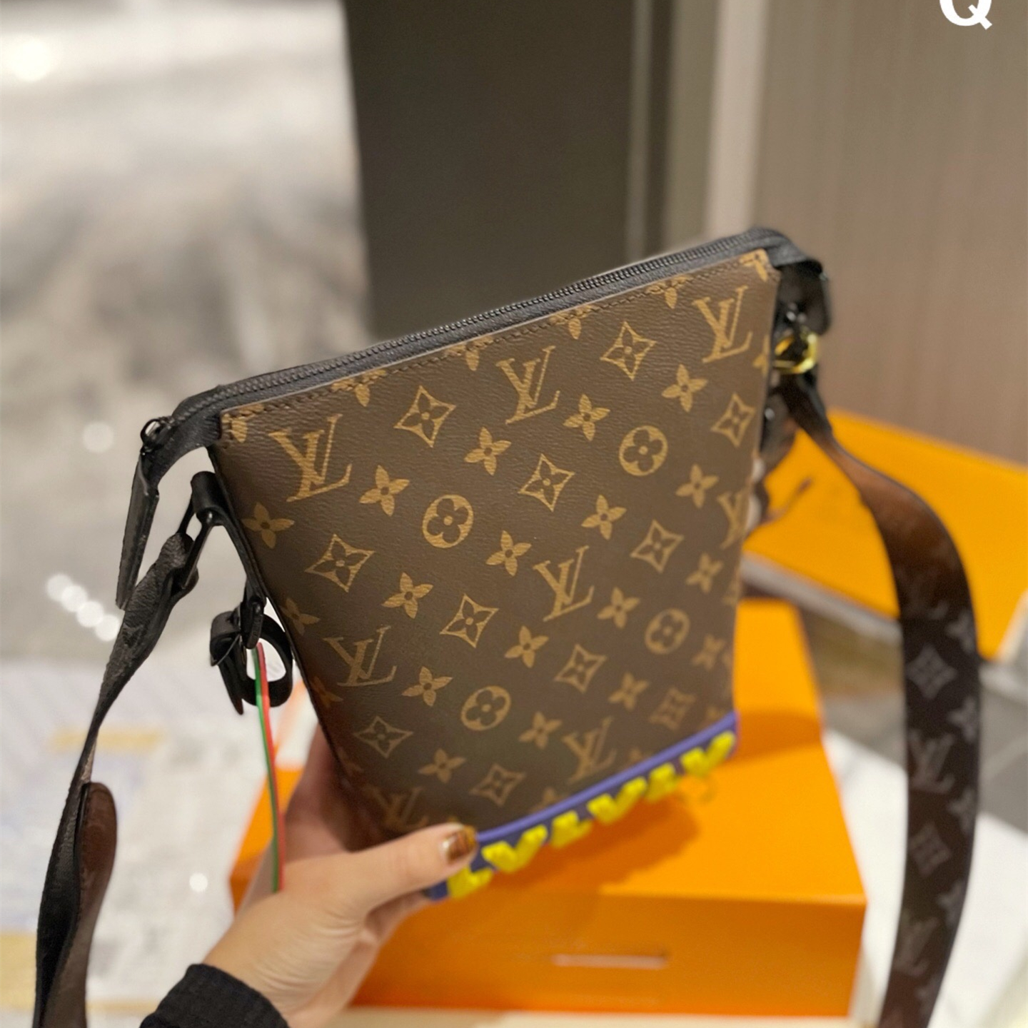 Rubber “ zoom with friends”