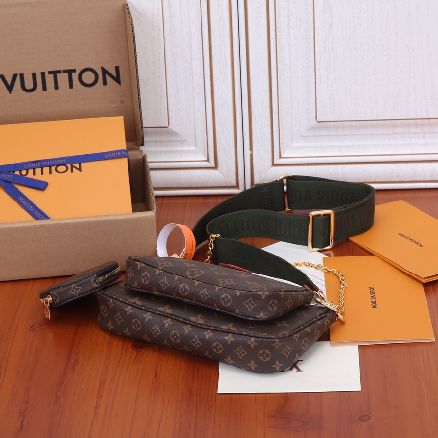 multi pochette accessories