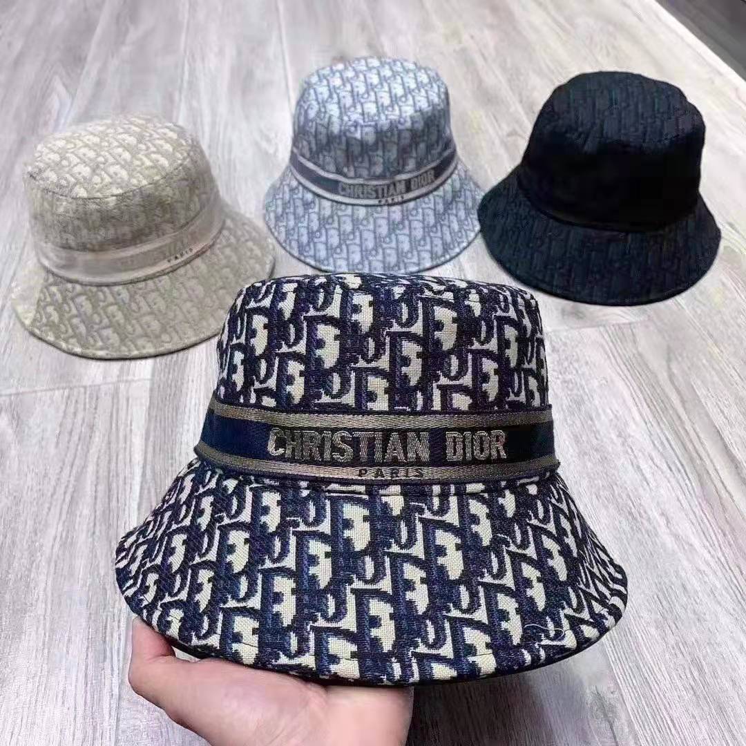 Hat & Cap