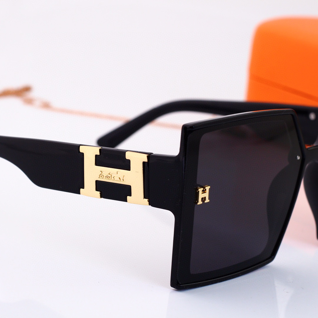 2022 New Men's And  Women's Sunglasses 4 Colors