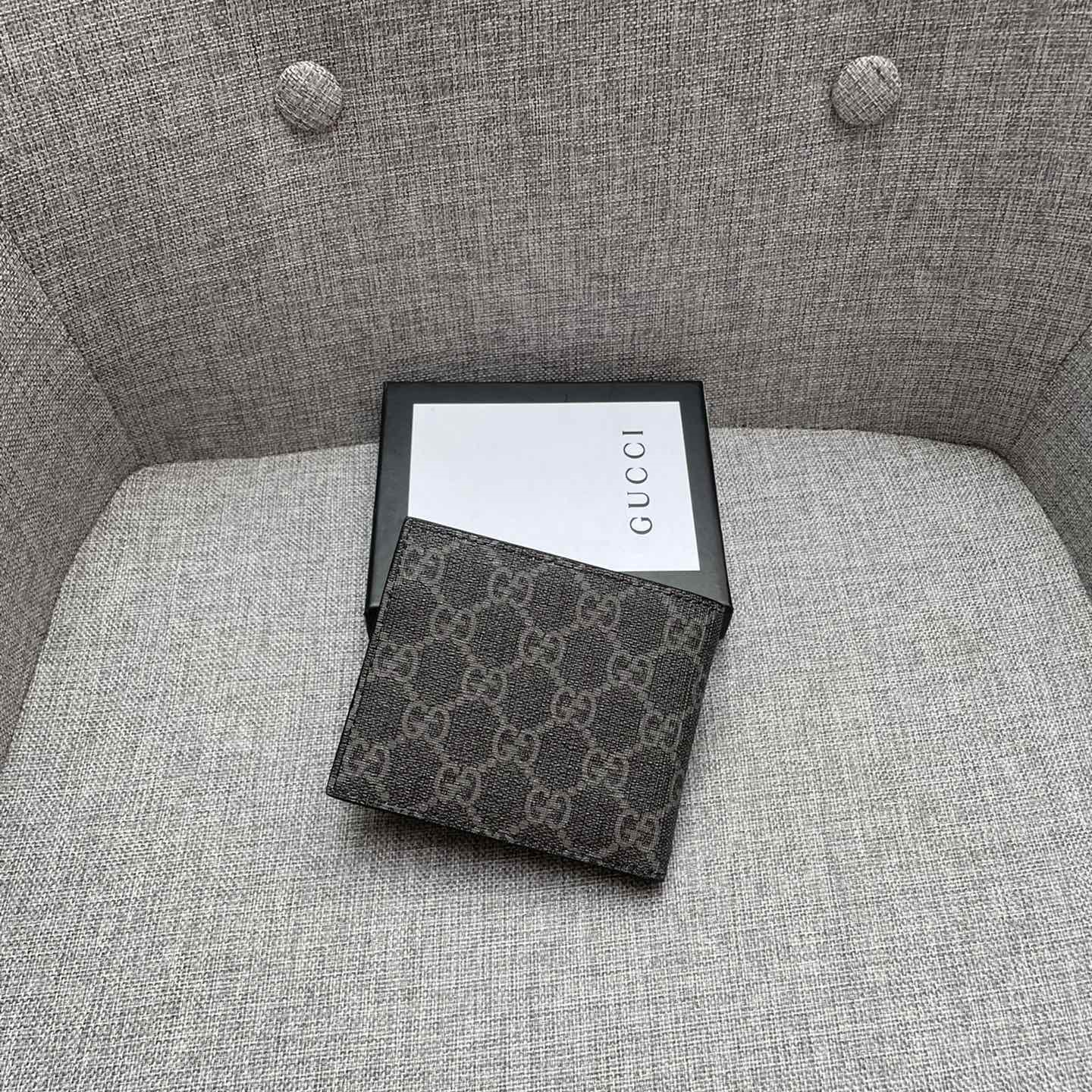 Wallets 2 colors SIZE:11*10*1.5CM