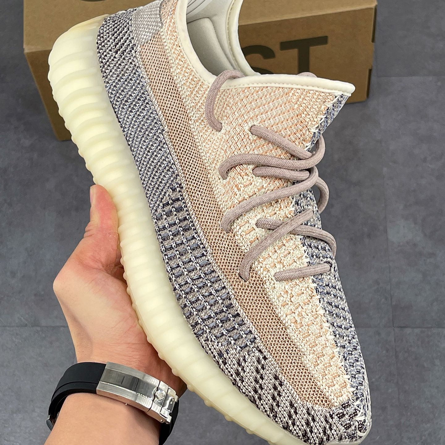 Yeezy Boost 350v2 EU36-EU48 /US4- US13