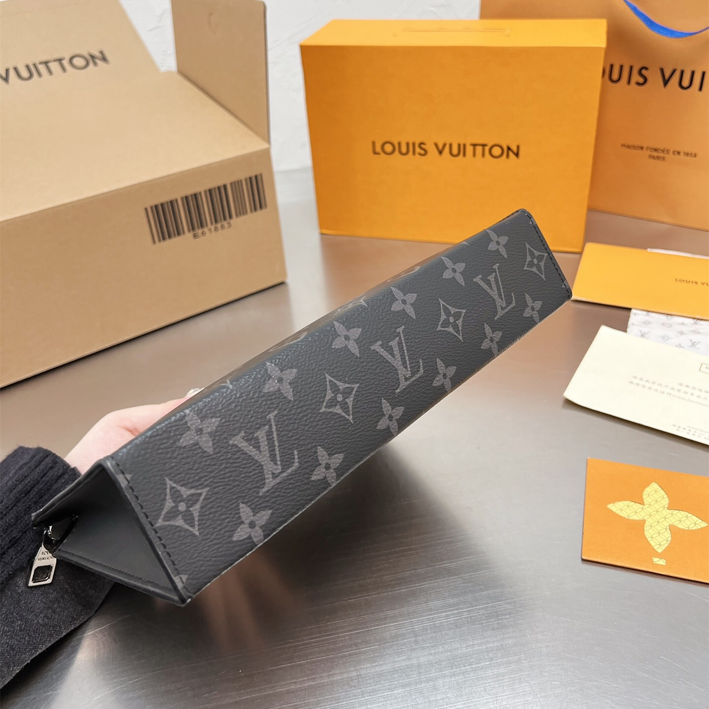 Bags Classic Toiletry Pouch