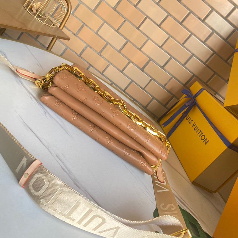 Coussin Small Bag Camel Size 26*20*12cm