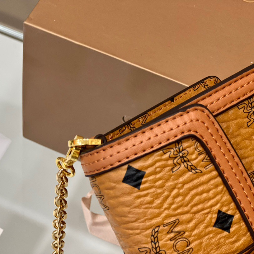 patricia bags Size:19*11CM