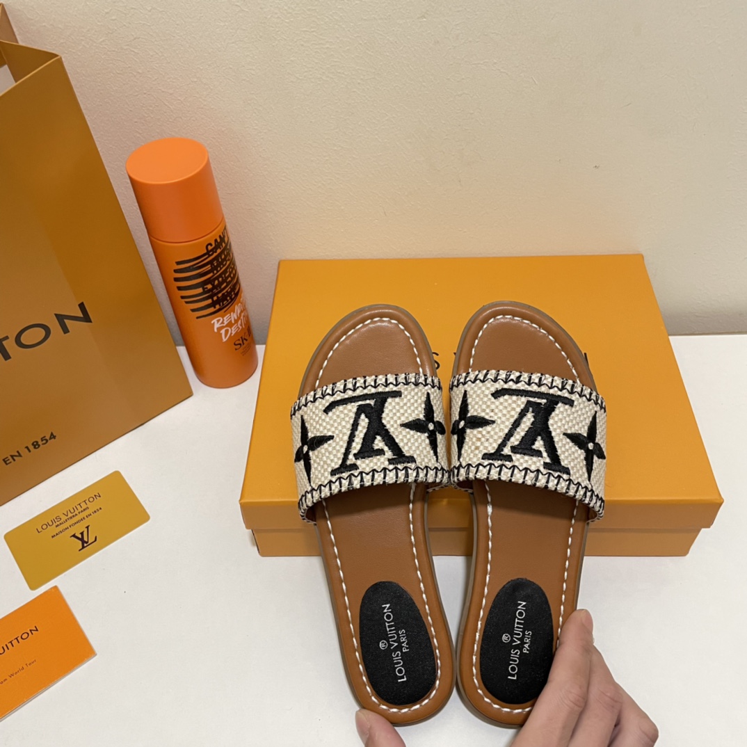 2022 New Sandals Women's Shoes ,2 Colors ,Size:EU35-EU41