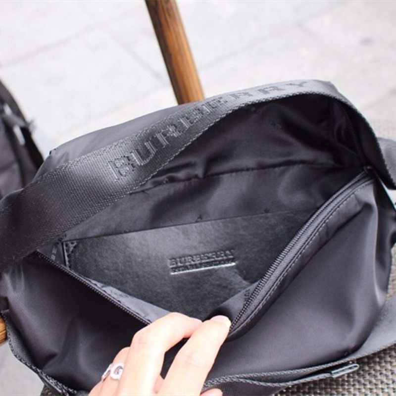 Men's Fanny Pack Chest Bag Fanny Pack Dual-use Style Size 31*7.5*16cm