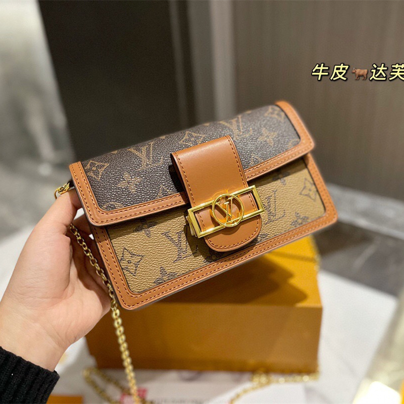 Monogram Dauphine Bag size:18.5*12cm