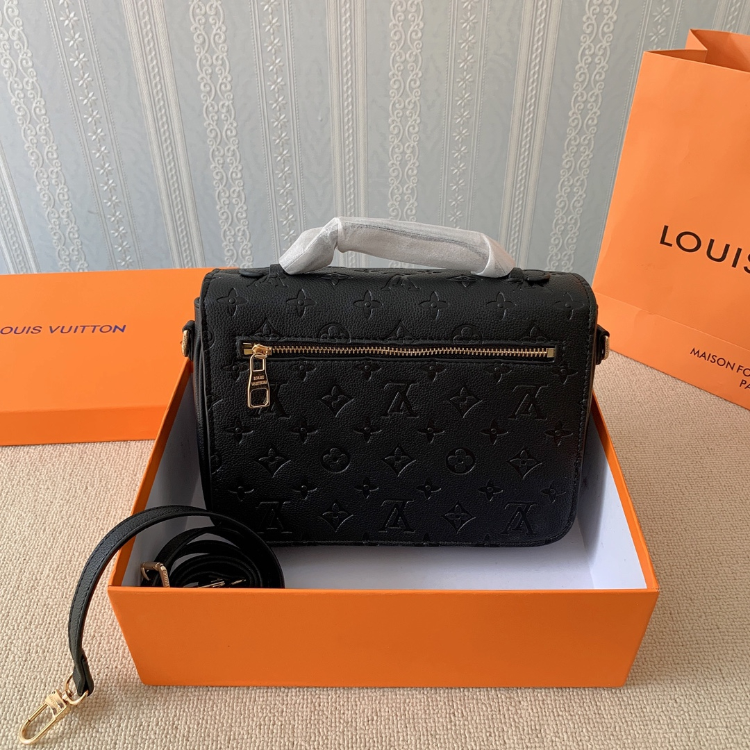 Pochette Metis Size: 25*19CM