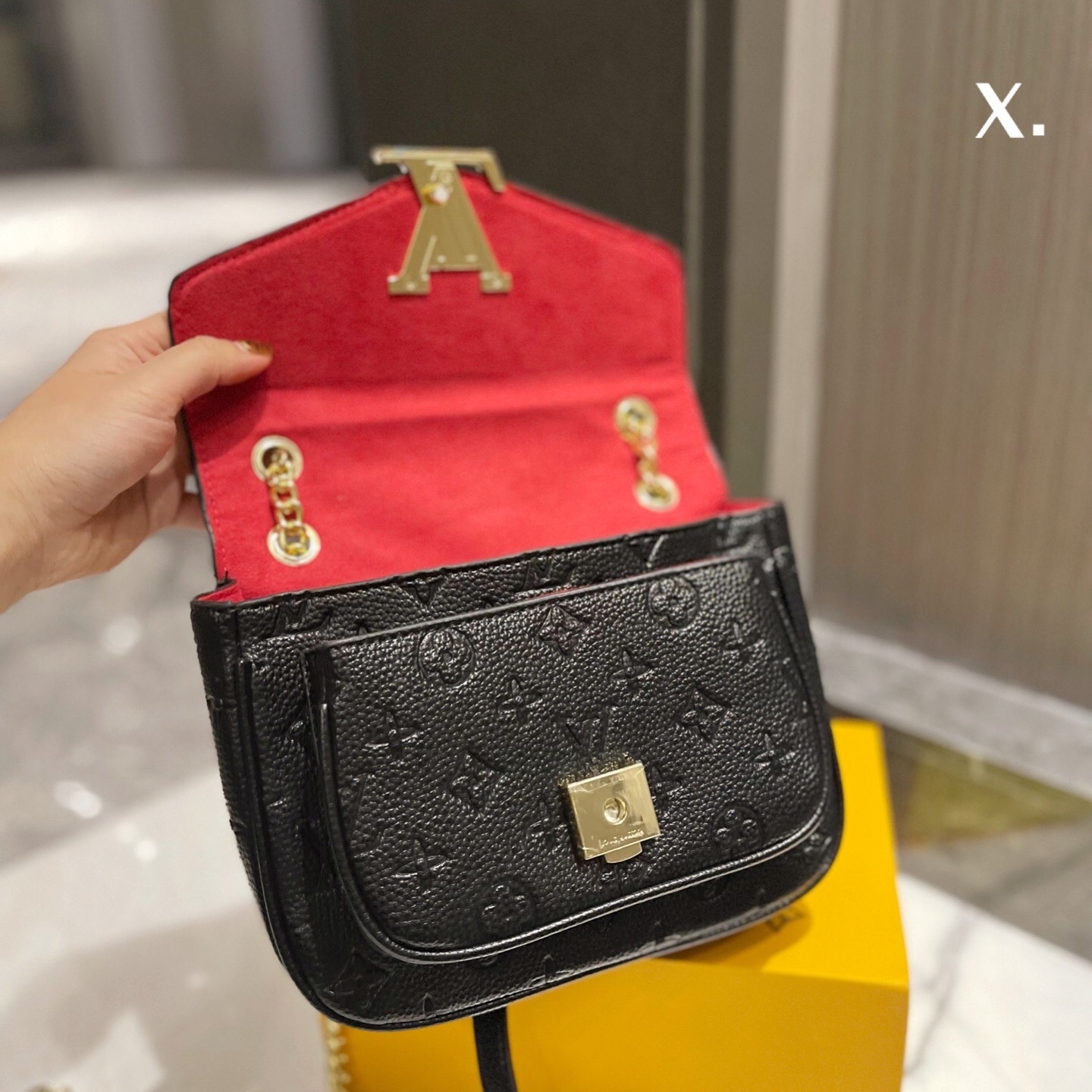 passy Bags size:24cm