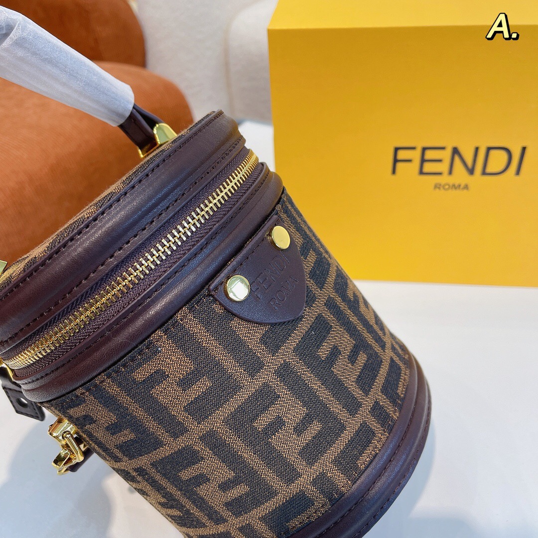 2022 New Bags size:15*14*18cm