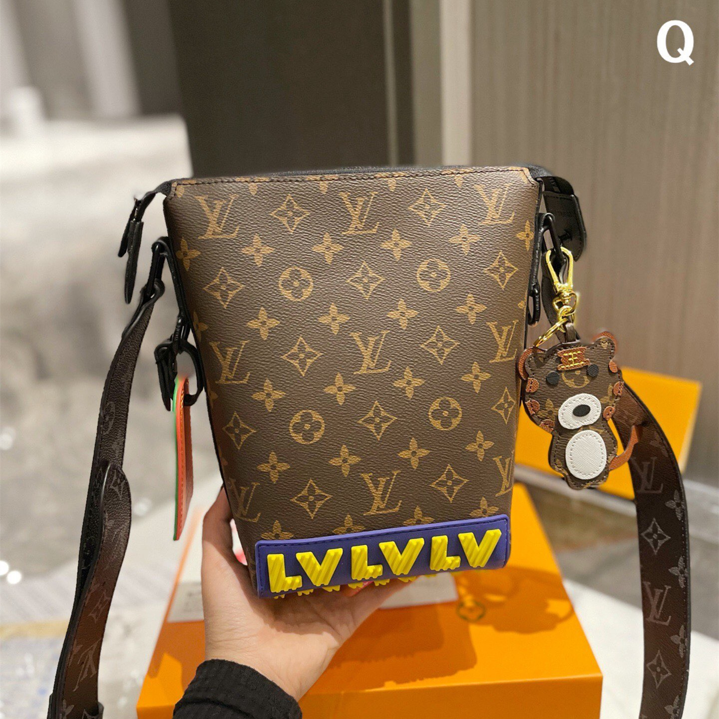 Rubber “ zoom with friends”