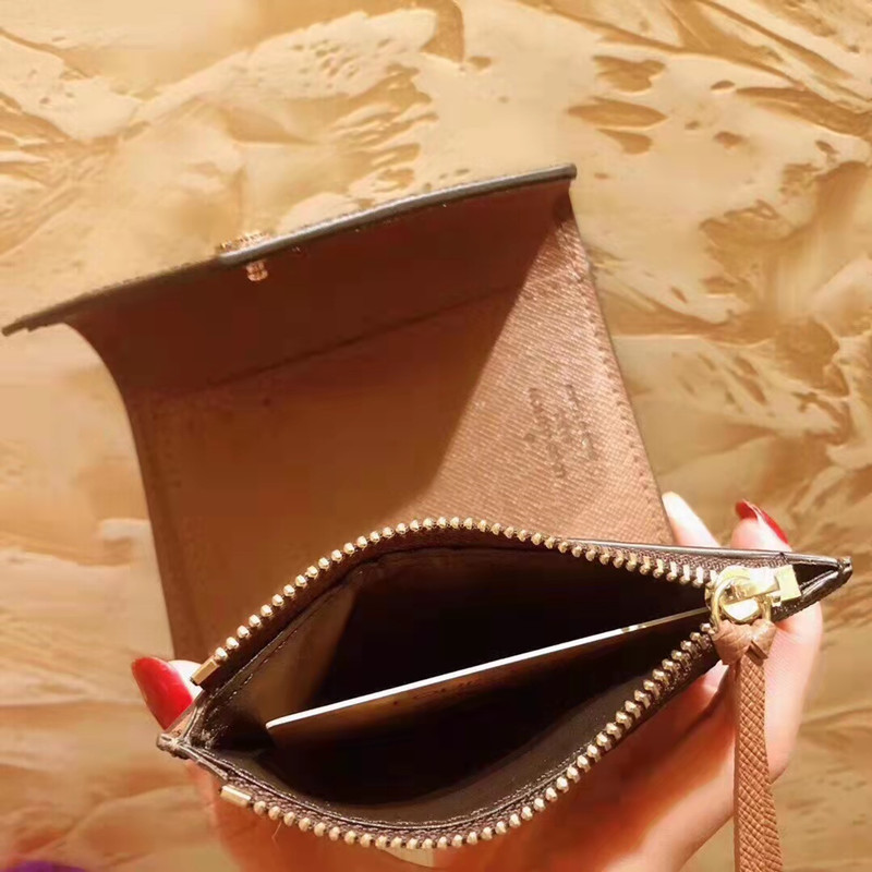 Emilie Wallet Classic Petite Practical Monogram Canvas Made Size 11 * 10cm