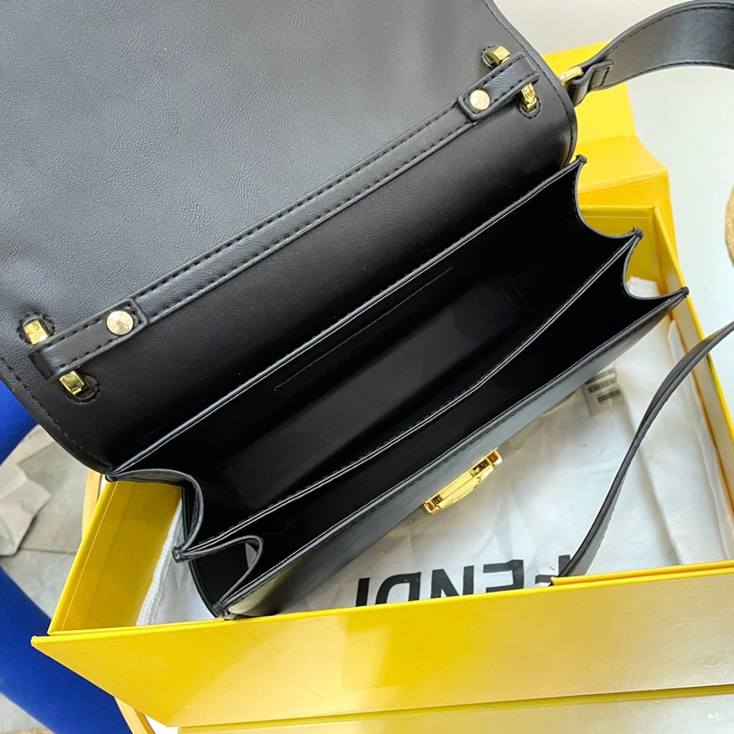 Kan I Bag size:25*19cm