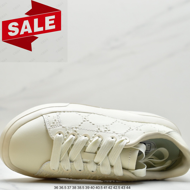 Sports casual board shoes