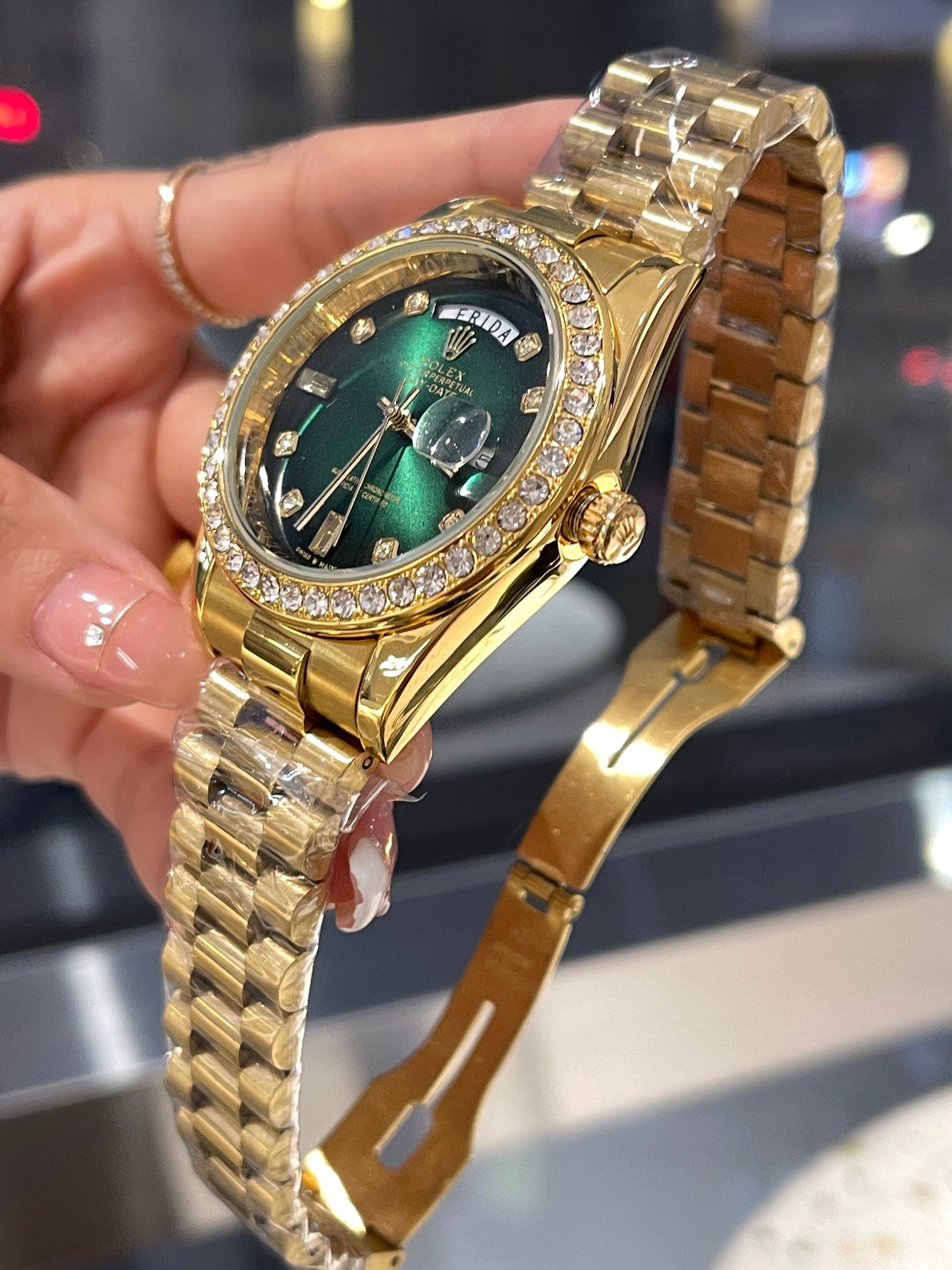 Watch 6 Colors Size:40MM