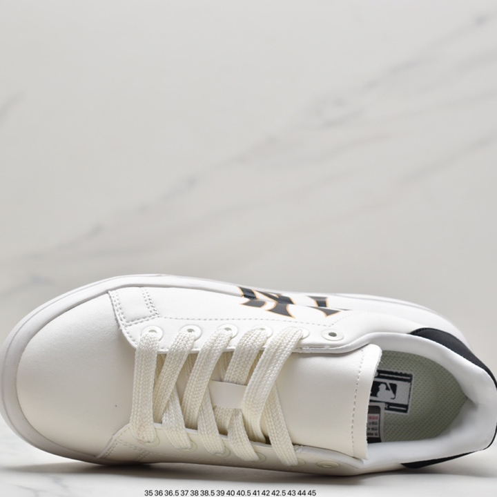 Sports casual board shoes