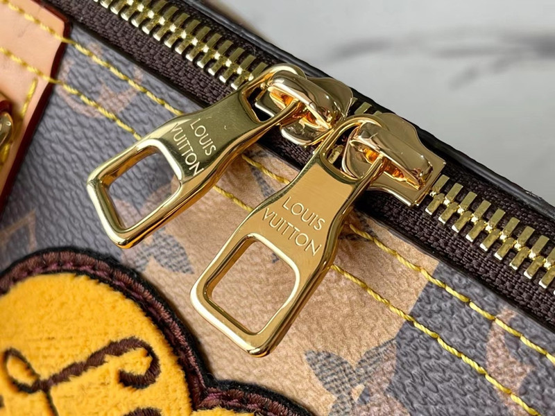 Cartridge City Keepall Bag Size 27*17*13 cm