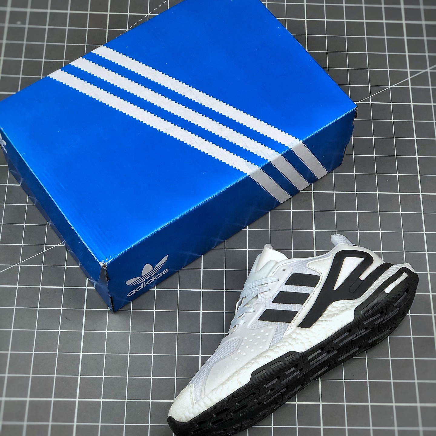 Day Jogger Retro Running Shoes SIZE:EU36-EU45/UK3.4-UK10.5