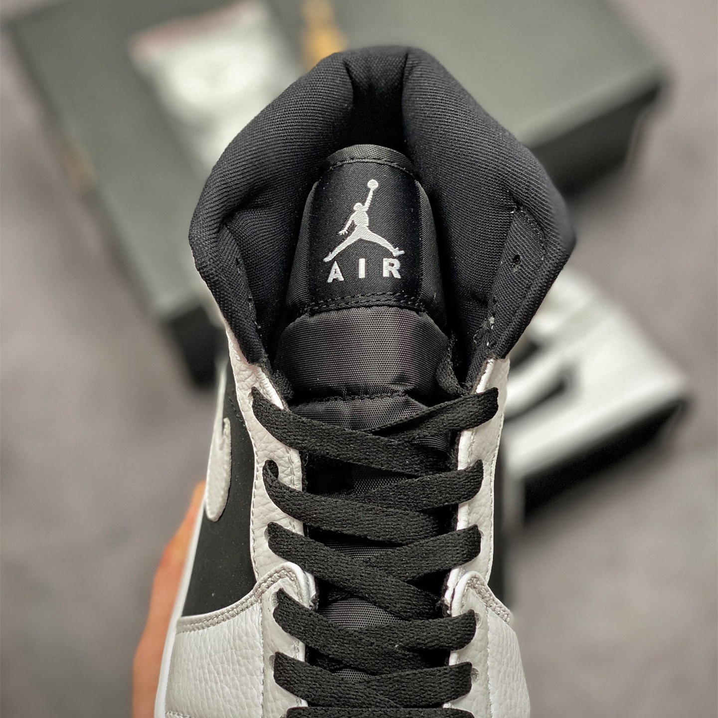 Air Jordan 1 Mid Leisure Board Shoes EU36-EU47.5/ US4-US13