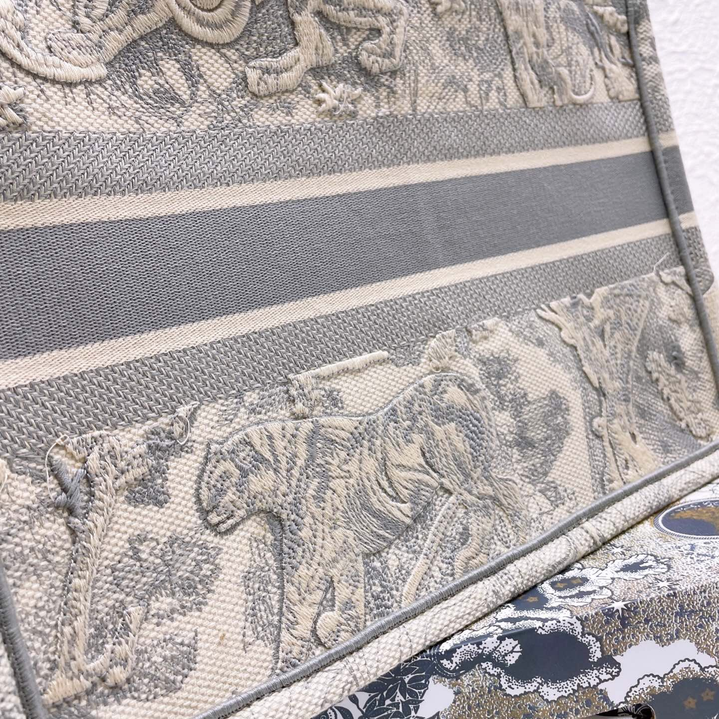 Book tote Bags ,oblique,Medium36CM, Large41CM,Top Quality