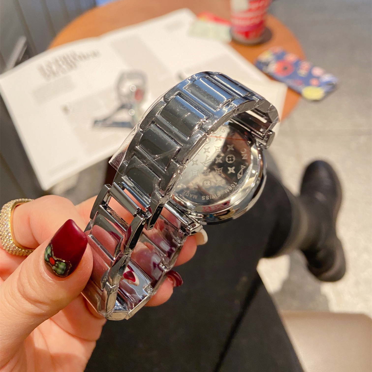 Watch 4 Colors Size:36mm