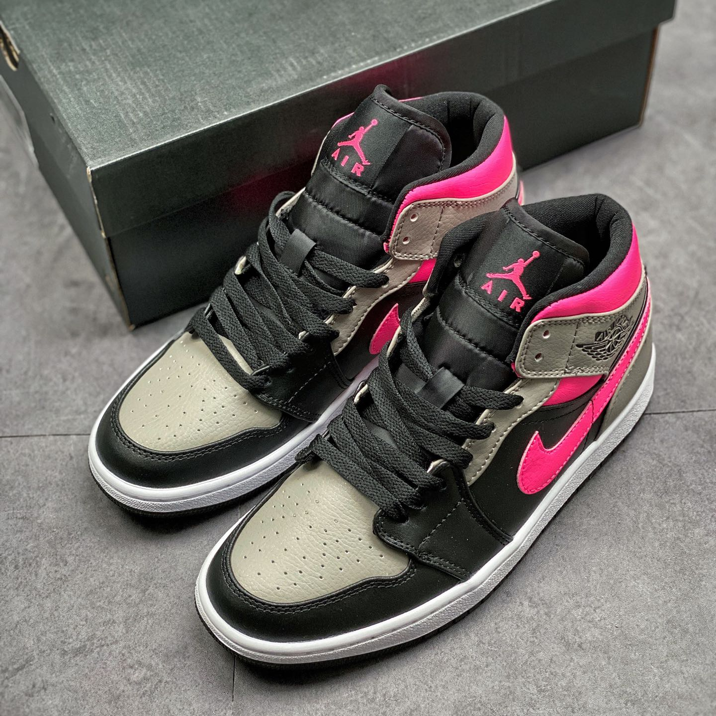 Air Jordan 1 Mid Leisure Board Shoes EU36-EU47.5/ US4-US13