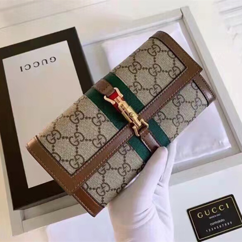 Wallet Size Cross Body Bag Size 19*10.5*3.5cm