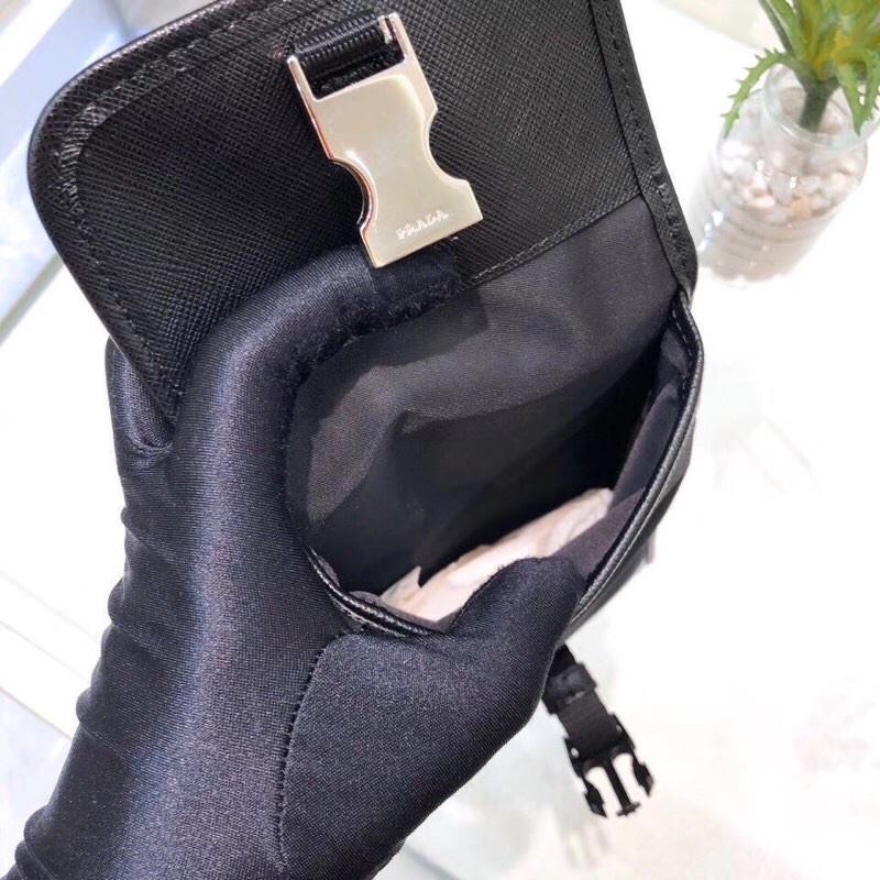 Mobile Phone Bag For Both Men And Women Size 12*19*2.5 cm